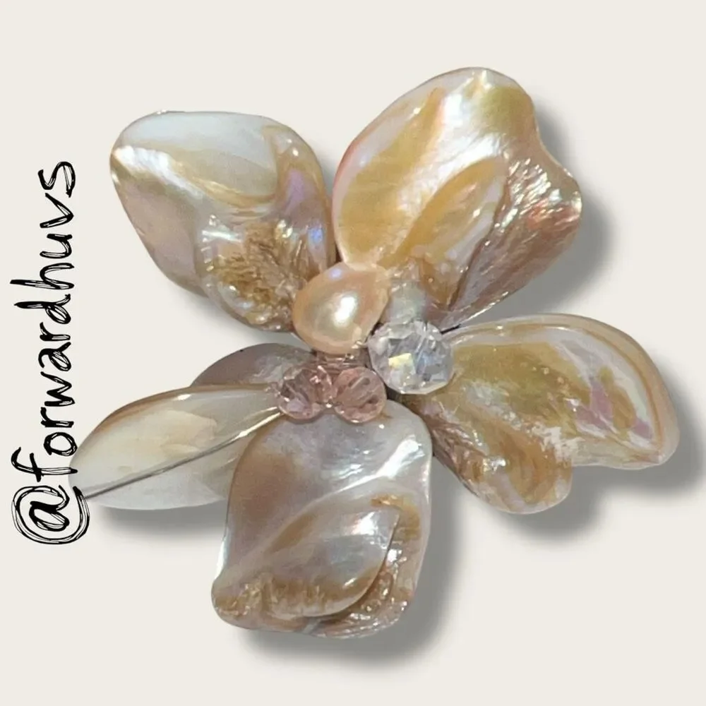 Hand Crafted Mother-of-Pearl Flower Ring – Adjustable Wire Wrap
